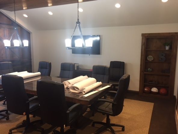30665 US Highway 281 N, Bulverde, TX 78163